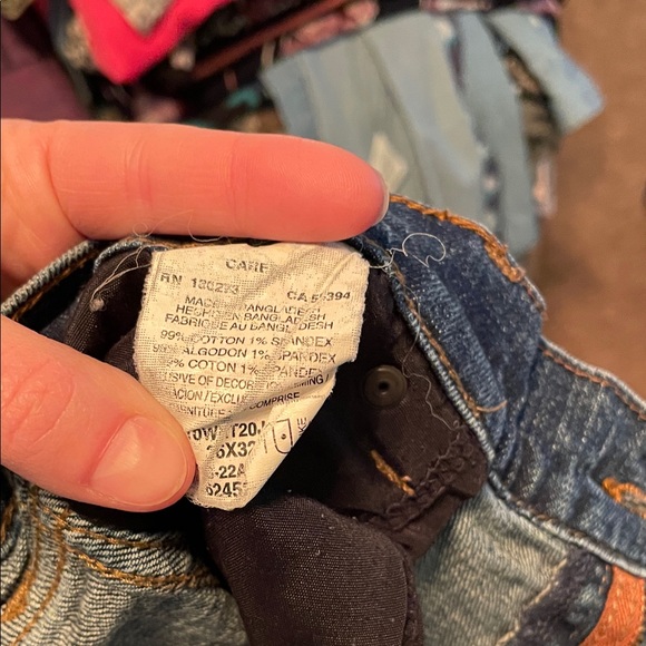 Wrangler Relaxed Fit Denim Jeans - Picture 3 of 5